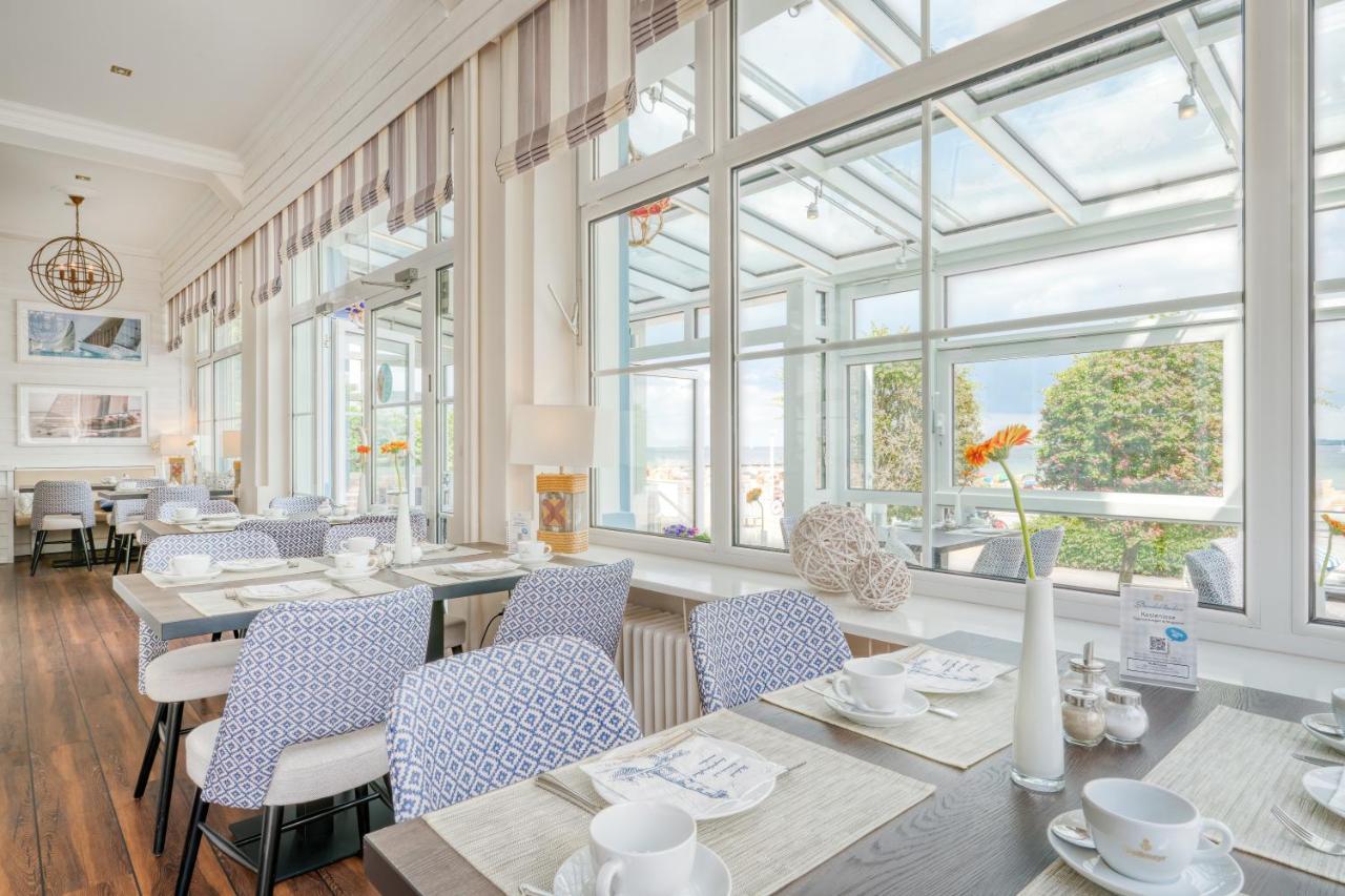 Hotel Strandschloesschen Lubeck Exterior photo